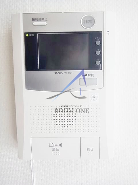 セキュリティ　モニター付きインターホンです。
