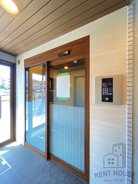 南海本線 泉佐野駅 徒歩5分 5階建 築37年の外観写真