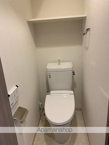 ＪＲ東海道本線 横浜駅 徒歩15分 10階建 築7年のトイレ写真