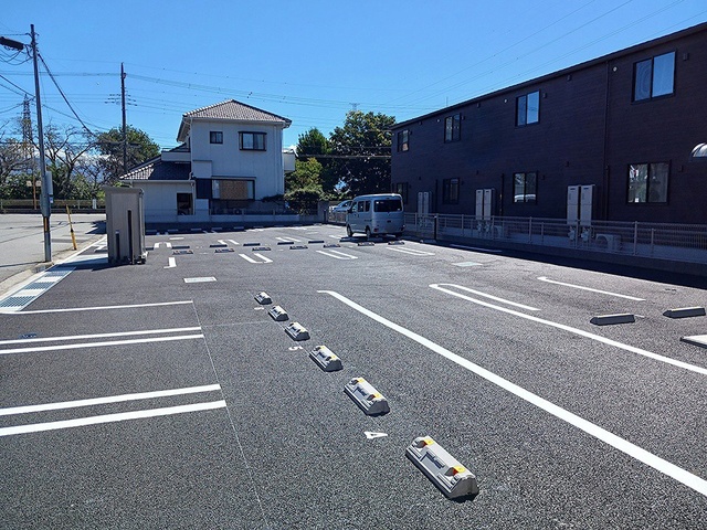 駐車場　平面駐車場