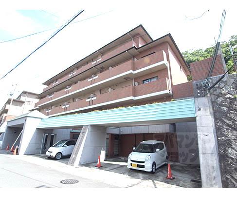 建物外観　北山エリアのお部屋探しはアパマンショップ北大路店まで！