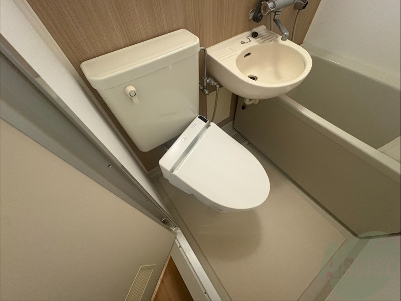 トイレ　トイレです。ウォシュレット付を探している方、おすすめです！