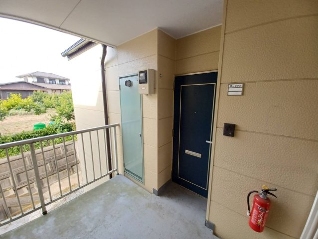 玄関　落ち着いた玄関です