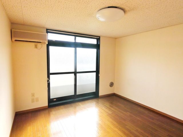 居室・リビング　★お部屋探しは株式会社タウンハウジング東京まで★