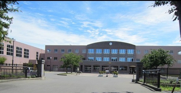 中学校　弘前市立第三中学校（中学校）まで1249m