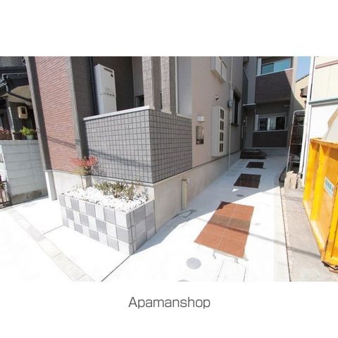 地下鉄名城線 黒川駅 徒歩6分 3階建 築13年の外観写真