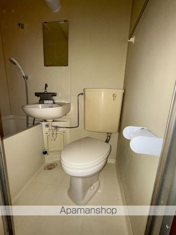 小田急江ノ島線 桜ケ丘駅 徒歩15分 2階建 築36年のトイレ写真