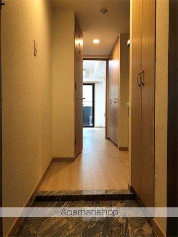 ルーブル板橋泉町弐番館の玄関写真