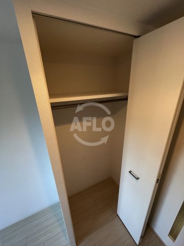 収納　エスリード新福島　クローゼット