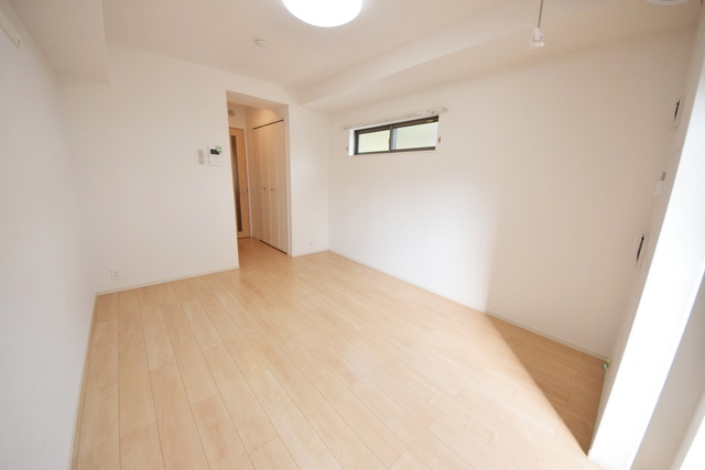 その他部屋・スペース　★ひろびろとしたお部屋が気持ちの良い間取りです★