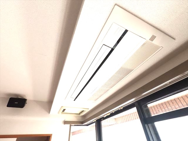 その他設備　各居室エアコン