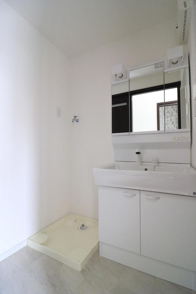 洗面設備　独立洗面台です♪