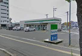 コンビニ　ファミリーマート倉敷白楽町店（コンビニ）まで226m