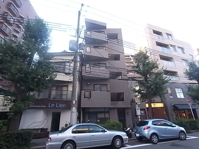 神戸市灘区森後町のマンションの建物外観