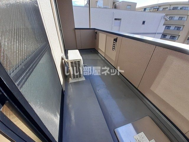 【京都市中京区下古城町のマンションのバルコニー】