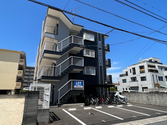 岡山市北区今村のマンションの建物外観