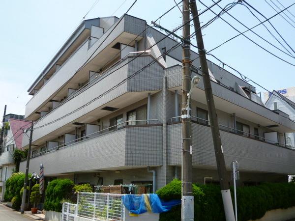 【レオノーレ雪谷の建物外観】