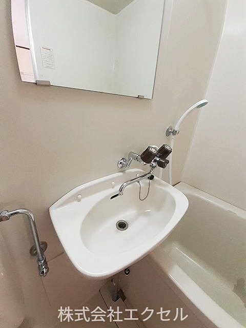 洗面設備　洗面台です。