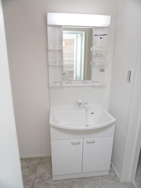 洗面設備　洗面所