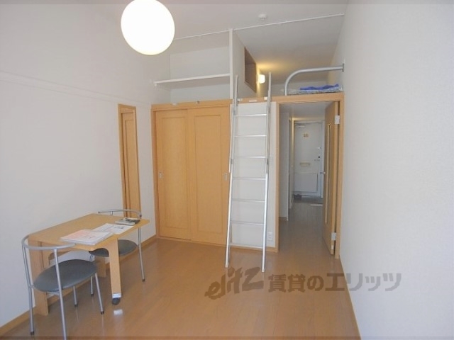 居室・リビング　居室