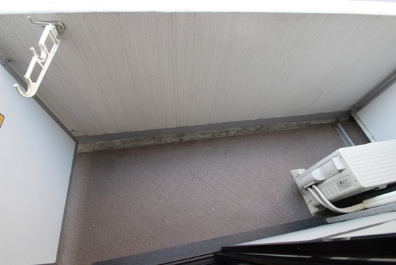 バルコニー　※別号室の写真です