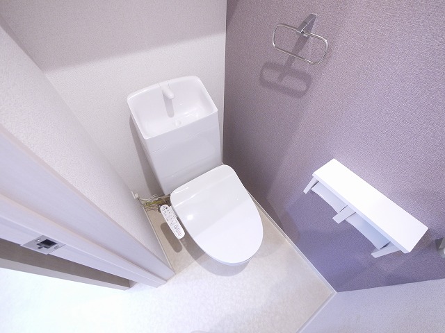 トイレ　清潔感のあるトイレです