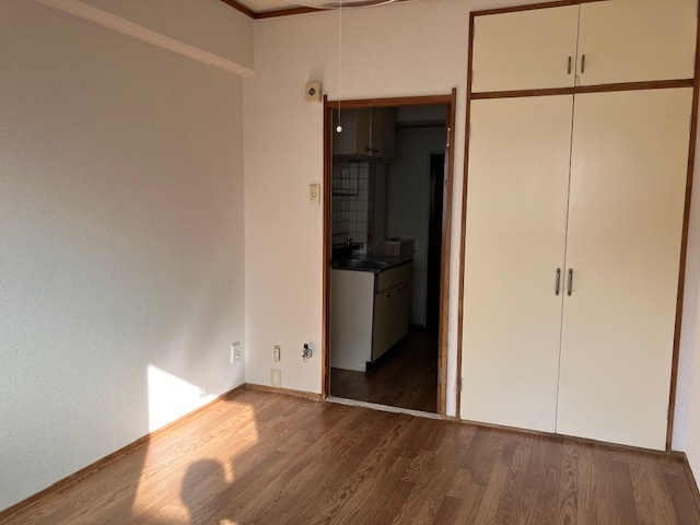 居室・リビング　別号室の写真です