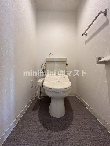 トイレ　他号室参考写真です