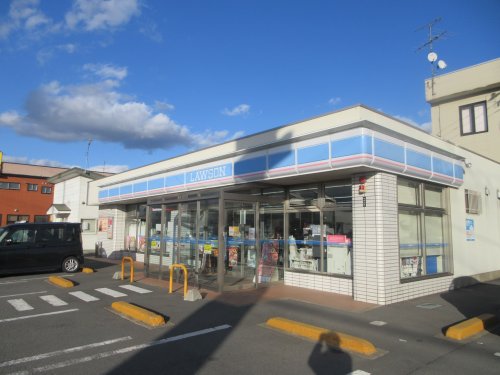 コンビニ　ローソン 弘前田園四丁目店（コンビニ）まで726m