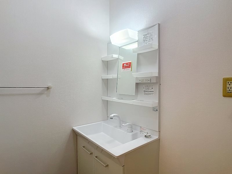 洗面設備　新品交換