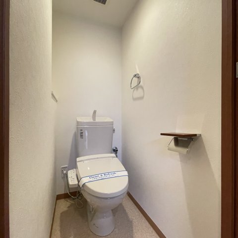 トイレ　同仕様タイプです