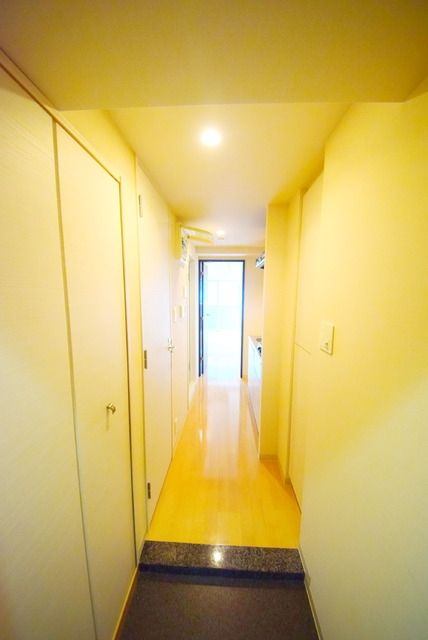 玄関　★★玄関より★★