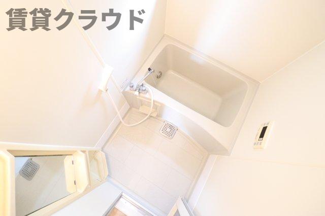 バス・シャワールーム　日々の疲れを癒すお風呂付です