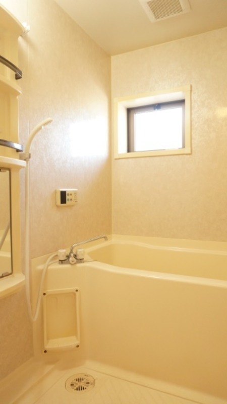 バス・シャワールーム　図面と現状に相違がある場合には現状を優先