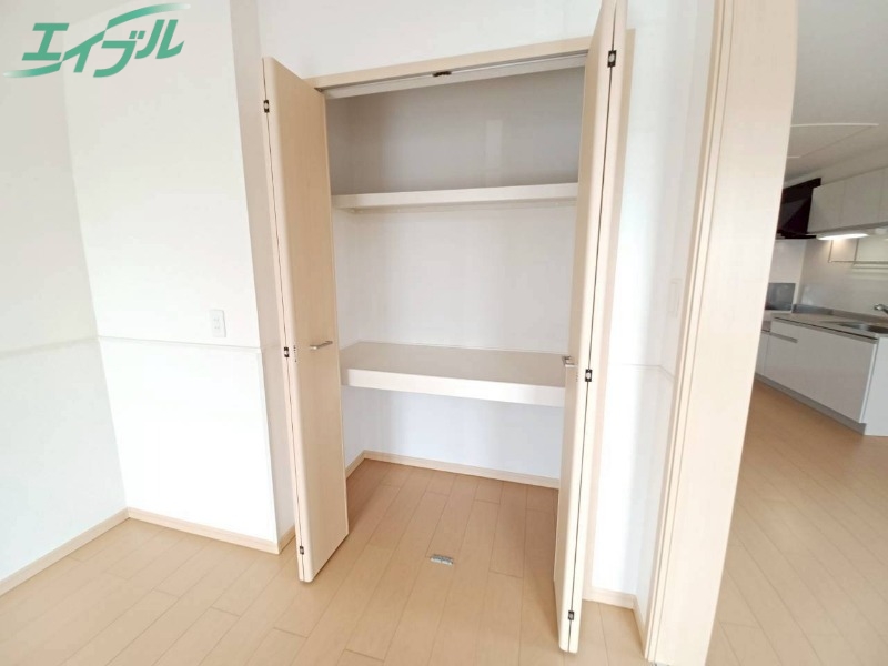 収納　反転タイプ参考写真