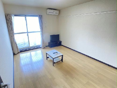 居室・リビング　設備・仕様は号室により異なる為現況を優先致します。