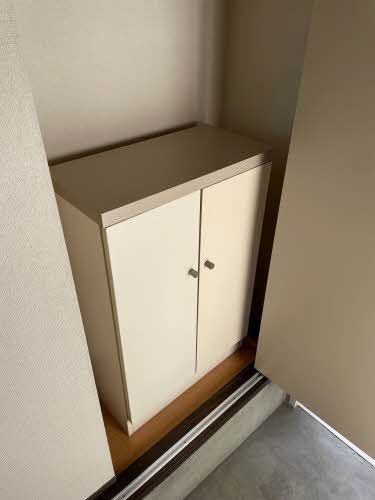 玄関　シューズボックス