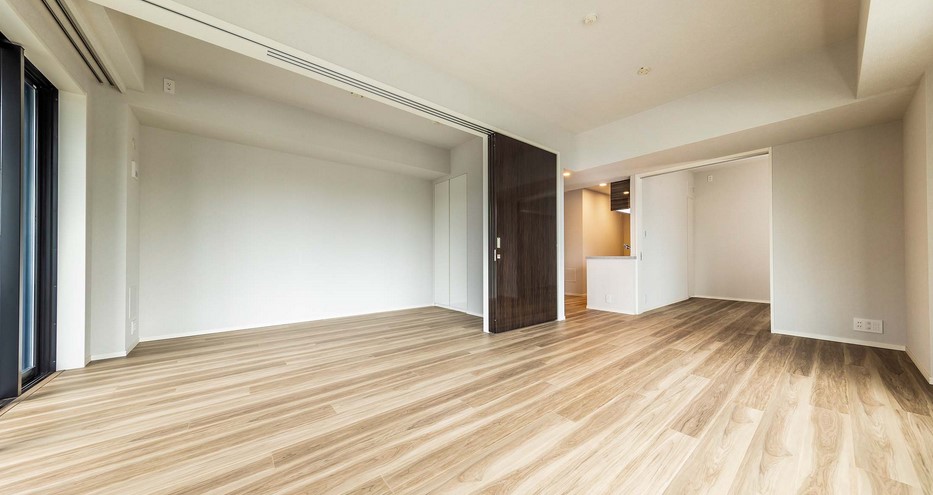 居室・リビング　同マンション別部屋参照。