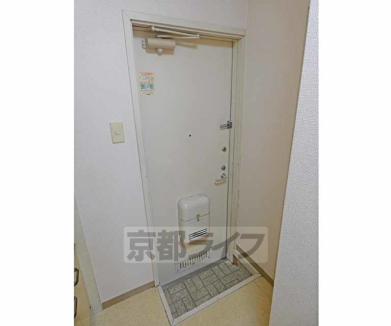 玄関　玄関です。
