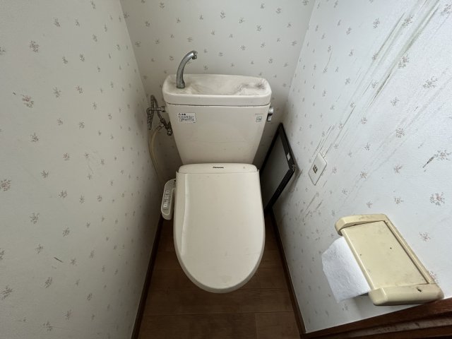 トイレ　シンプルで使いやすいトイレです