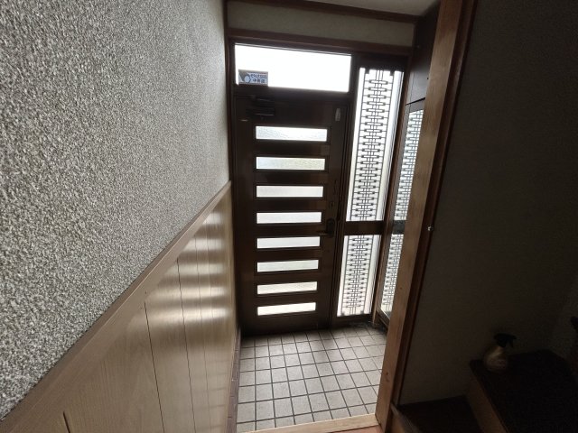 玄関　シンプルで使いやすい玄関です