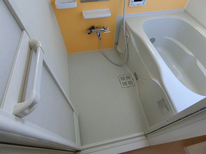 バス・シャワールーム　同型タイプ（反転）