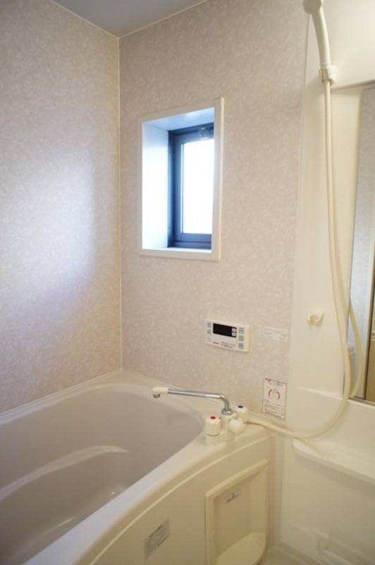 バス・シャワールーム　図面と現状に相違がある場合には現状を優先