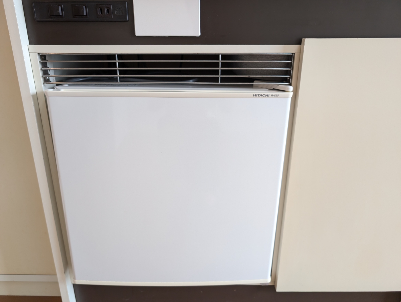 その他　ミニ冷蔵庫