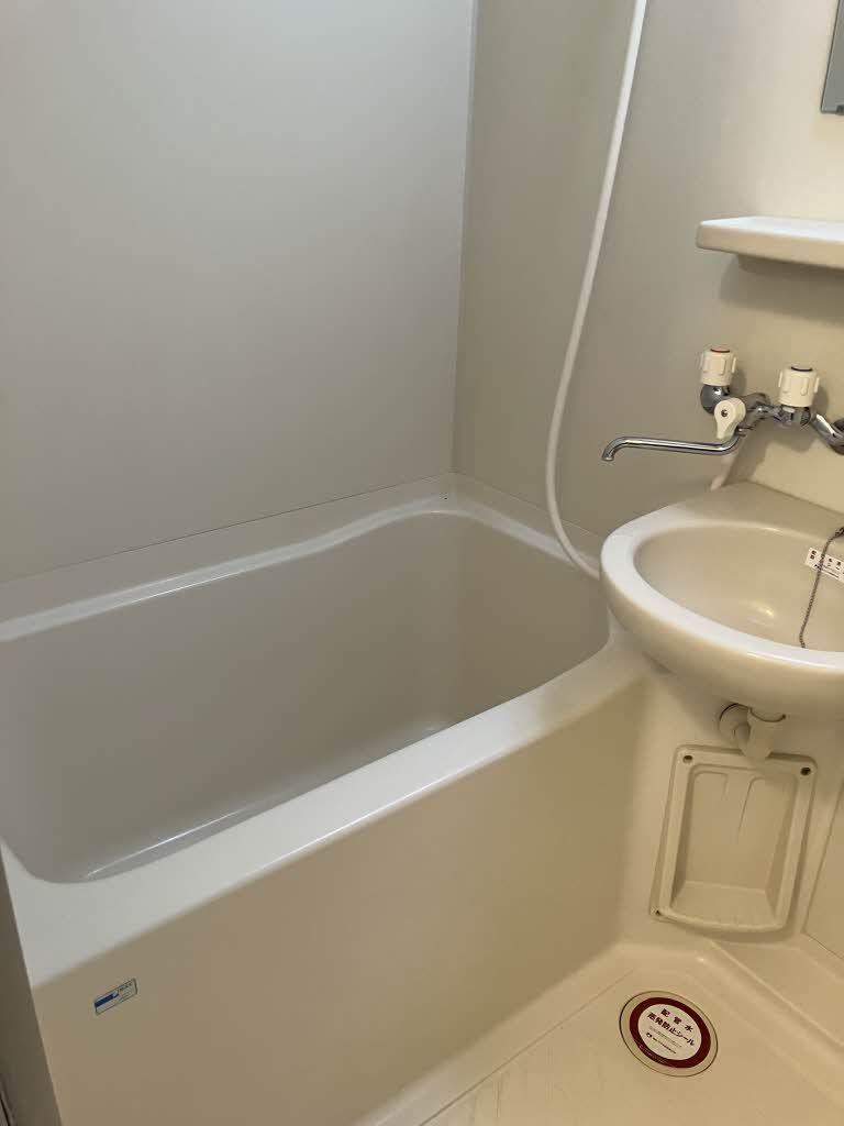 バス・シャワールーム　浴室