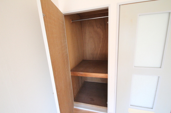 収納　※別号室の写真です