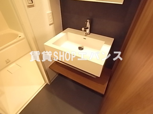 洗面設備　忙しい朝には欠かせない洗面所です