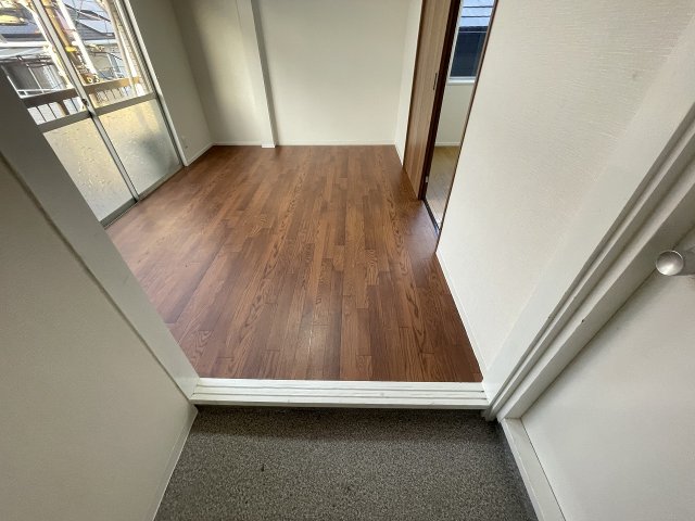 玄関　収納もある玄関です