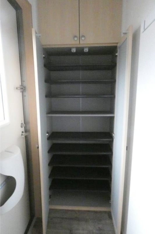 玄関　図面と現状に相違がある場合には現状を優先