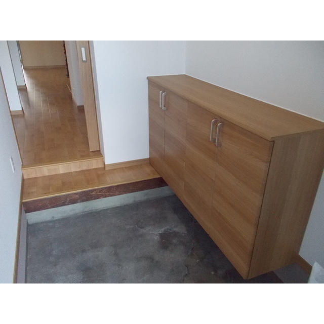 玄関　シューズボックス